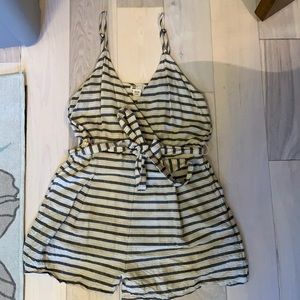 BRAND NEW BILLABONG striped women’s romper